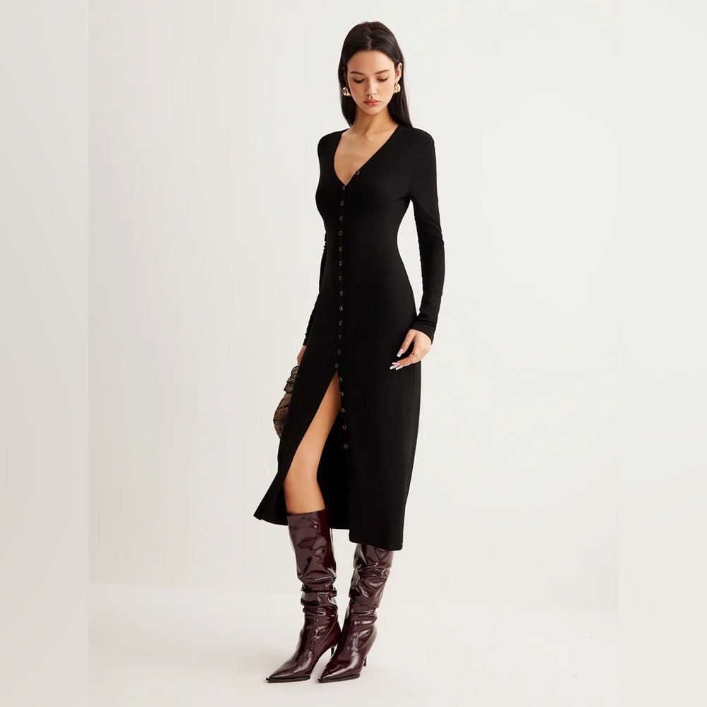 V-Neck Button Slim Long Dress - Picture 6 of 12